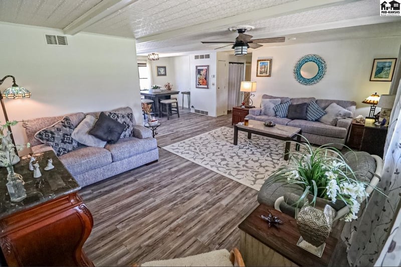211 Pine St, Inman, KS 67546