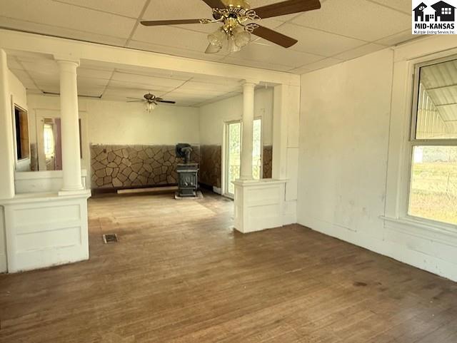 601 6th St, Hoisington, KS 67544