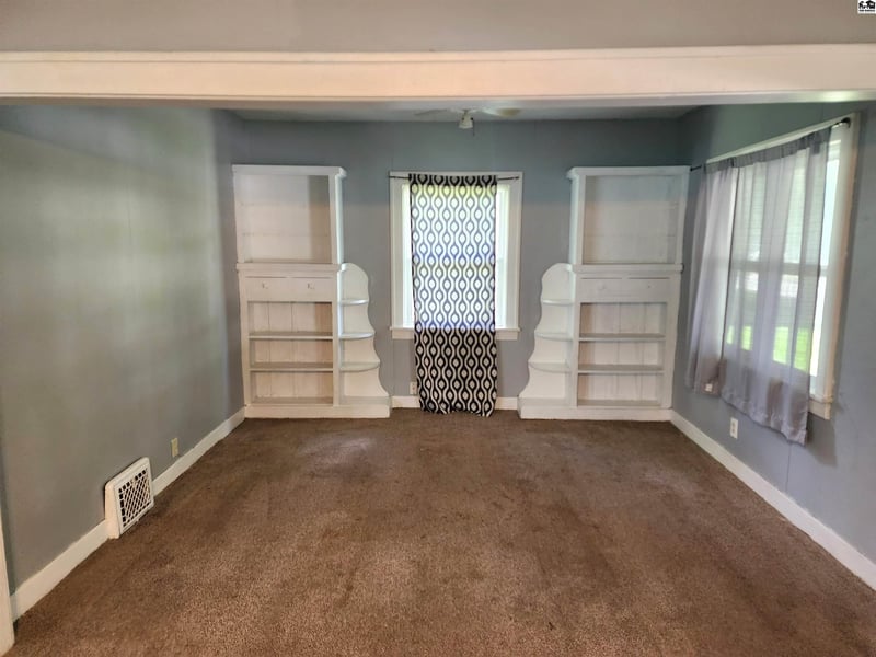 505 Walnut St, Mcpherson, KS 67460
