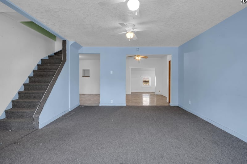 124 Ruth St, Moundridge, KS 67107