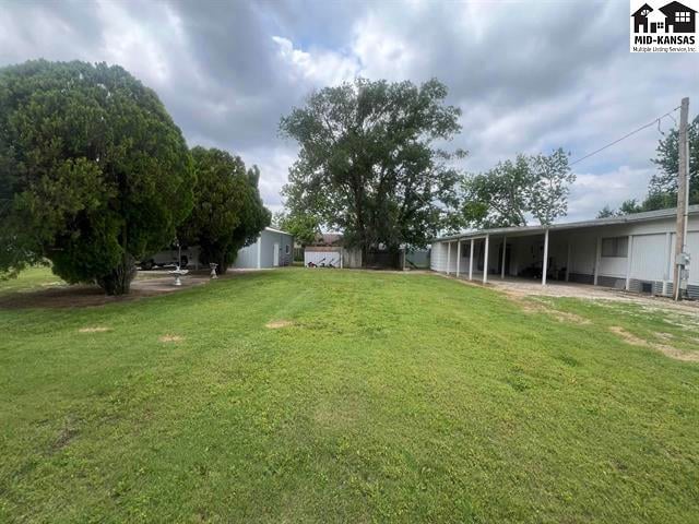 2121 Kruse Dr, Marion, KS 66861