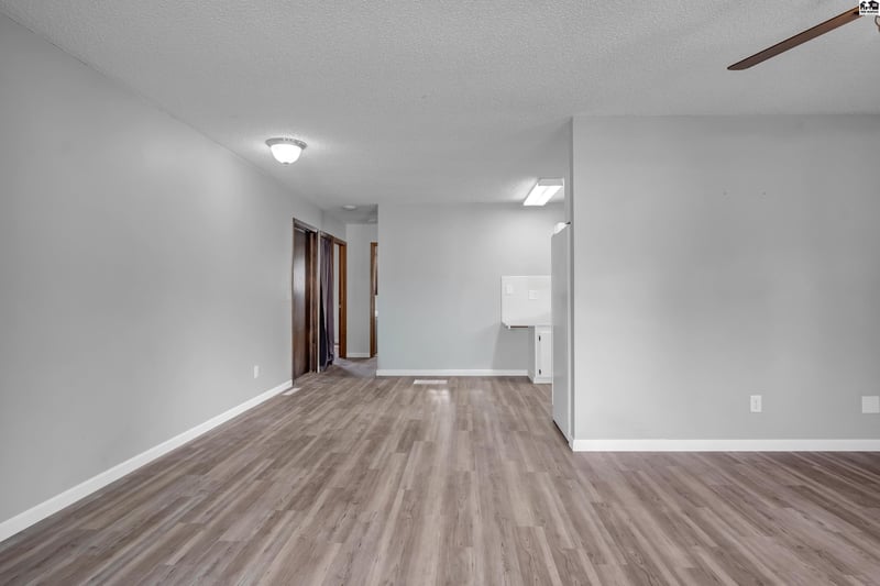 410 Oliver St, Inman, KS 67546