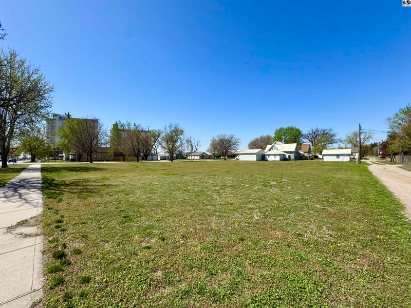 0000 Main St, Haven, KS 67543