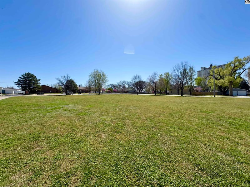 0000 Main St, Haven, KS 67543