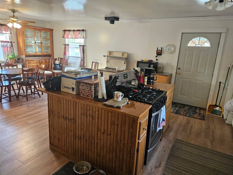 425 Kansas Ave, Little River, KS 67457