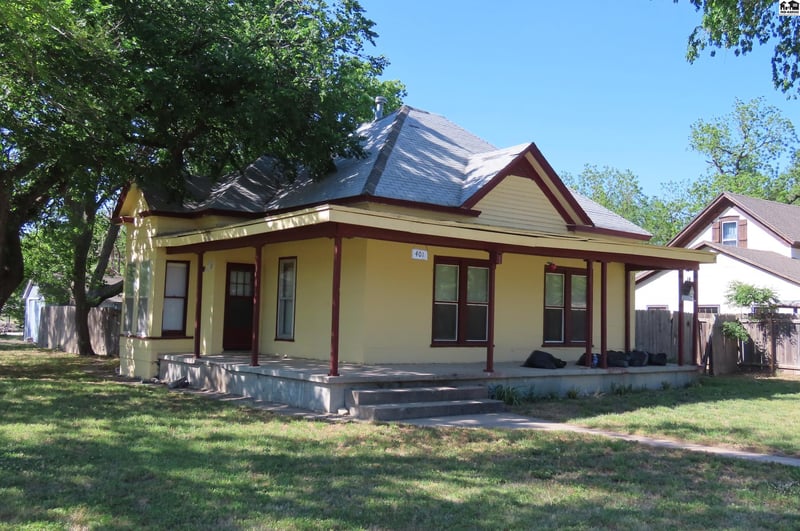 401 Burr St, Nickerson, KS 67561