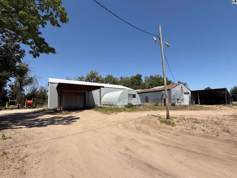 603 Urban Dr, Hutchinson, KS 67501