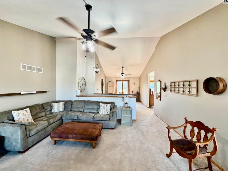 1203 Bell , Lyons, KS 67554