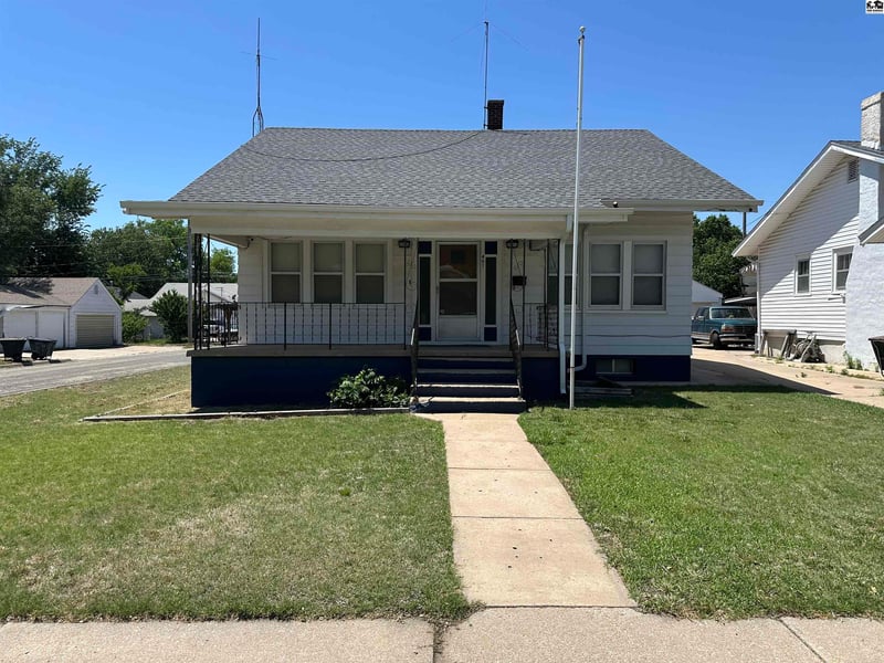 401 Stout , Pratt, KS 67124
