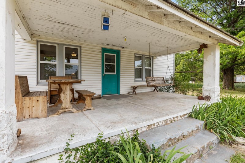 18209 Hodge Rd, Arlington, KS 67514