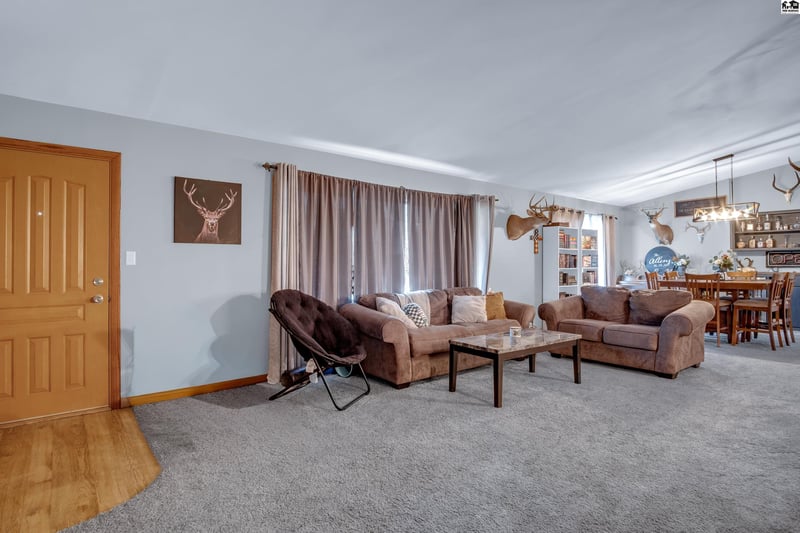 701 Main St, Arlington, KS 67514