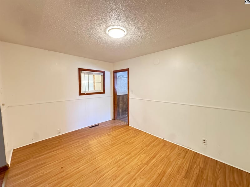 616 Avenue C, Hutchinson, KS 67501