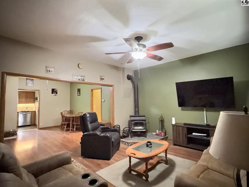 220 Church St, Goessel, KS 67503