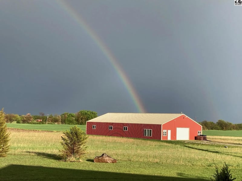 2100 East Lake Rd, Newton, KS 67114