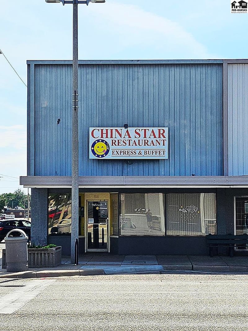 224 Main St, Mcpherson, KS 67460