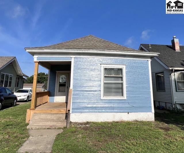 1125 Monroe St, Hutchinson, KS 67501