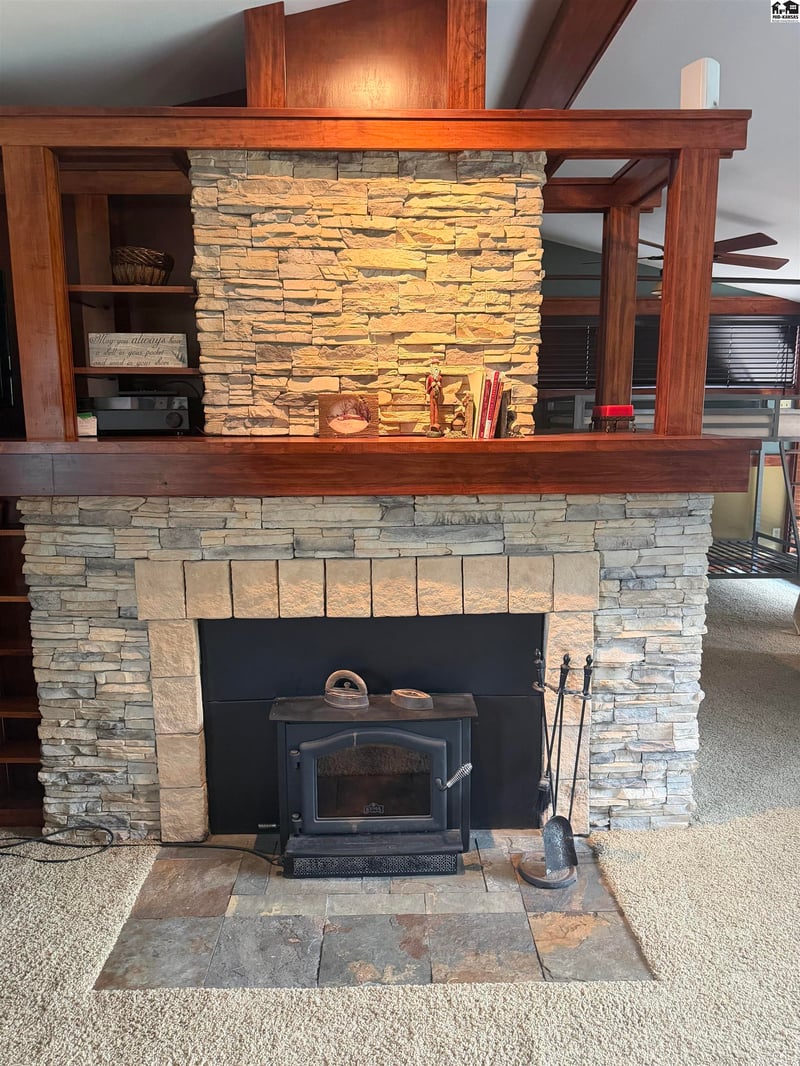 32 Shoreline Dr, Geneseo, KS 67444