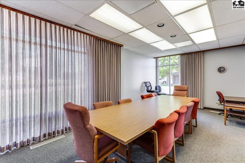 116 Lincoln St, Arlington, KS 67514