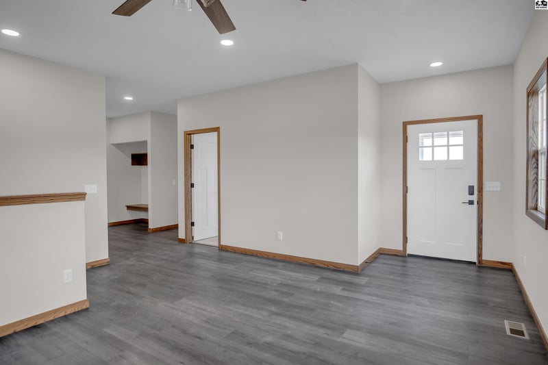 1205 Genesis Dr, Mcpherson, KS 67460