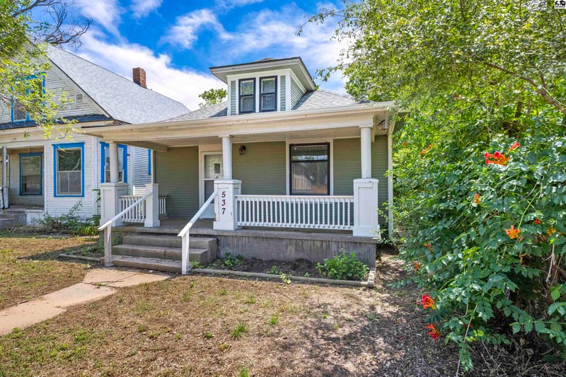 537 Avenue B, Hutchinson, KS 67501