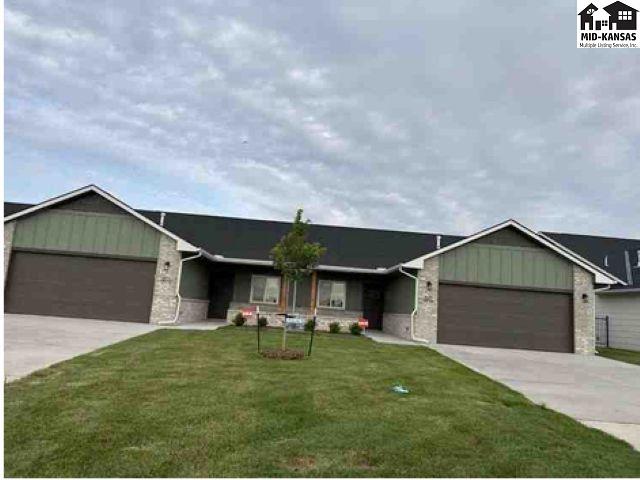 805 N Rainbow Lake Rd, Wichita, KS 67235