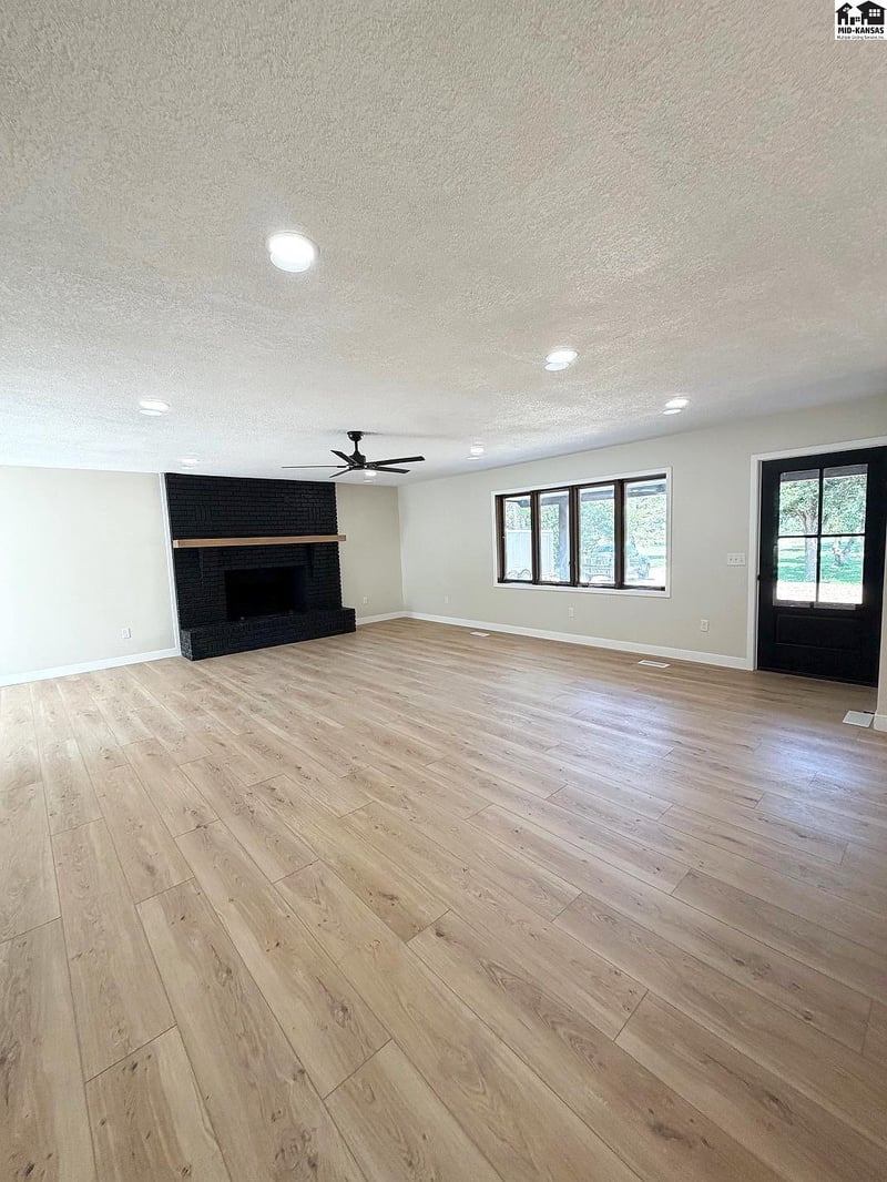 775 14th Ave, Mcpherson, KS 67460