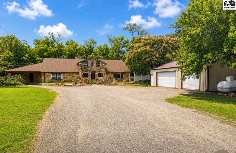 5310 Andre Rd, Plevna, KS 67568