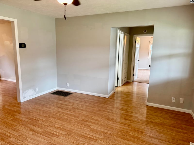 301 Hudson St, Inman, KS 67546