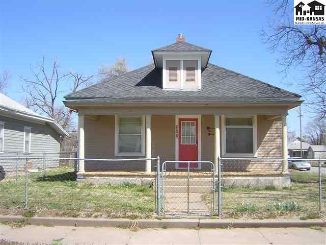 628 E Avenue C, Hutchinson, KS 67501