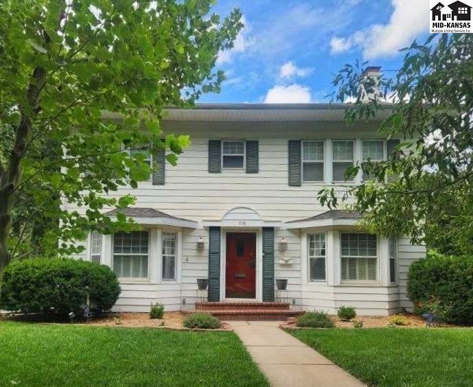 108 19th Ave, Hutchinson, KS 67502