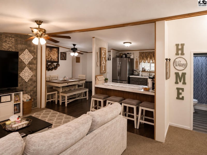 807 N Sill St, Nickerson, KS 67561-6757