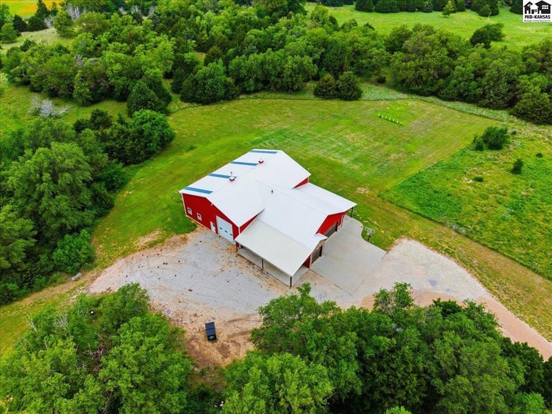 3707 Willison Rd, Buhler, KS 67522
