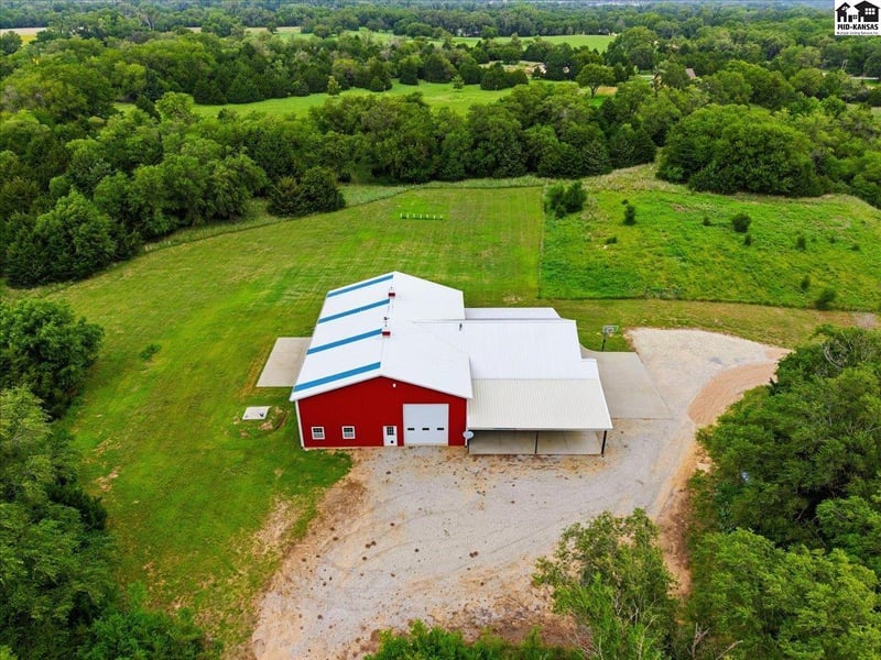 3707 Willison Rd, Buhler, KS 67522
