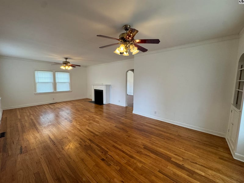 315 S Taylor St, Pratt, KS 67124