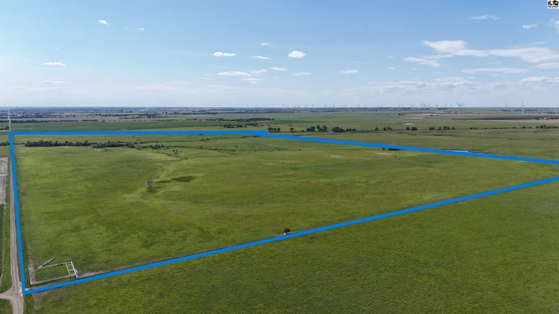 000 300th, Durham, KS 67438