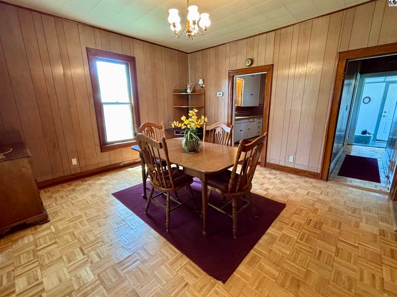 601 Oak St, Mcpherson, KS 67460