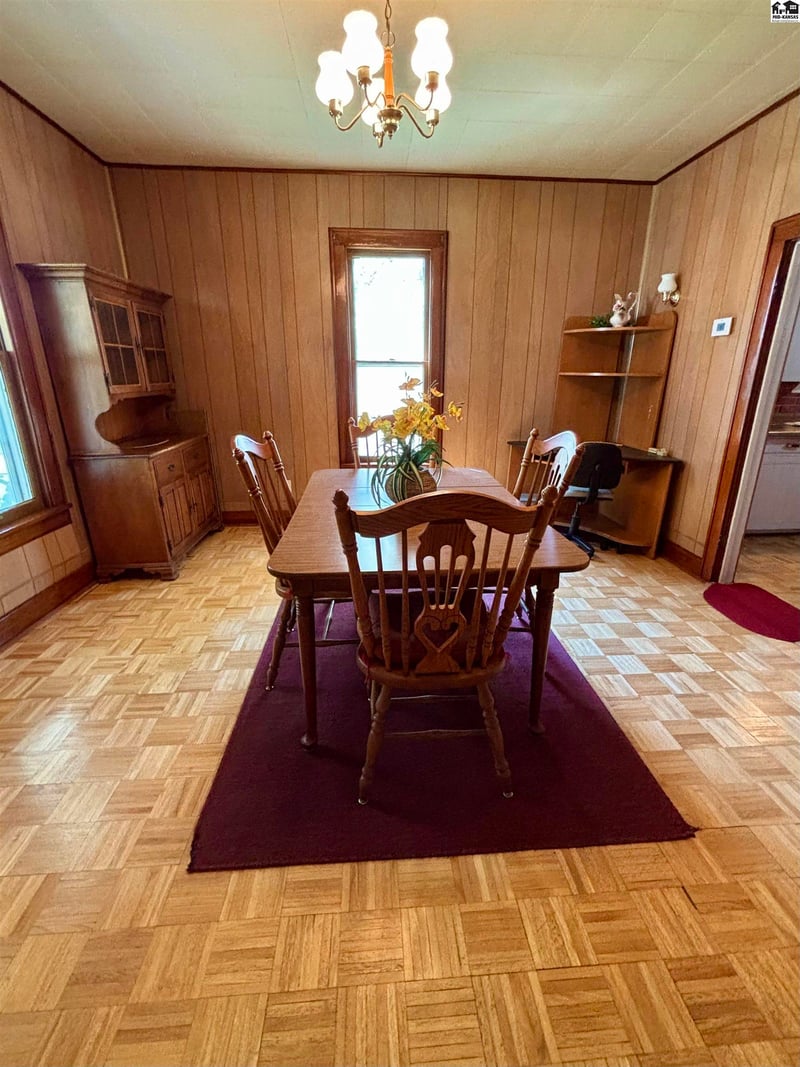 601 Oak St, Mcpherson, KS 67460