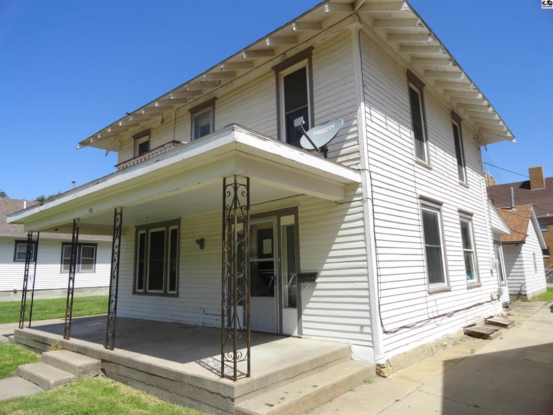 611 Kansas Ave, Mcpherson, KS 67460
