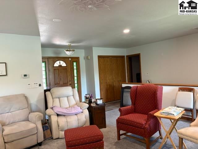 800 Virginia Ct, Hutchinson, KS 67502