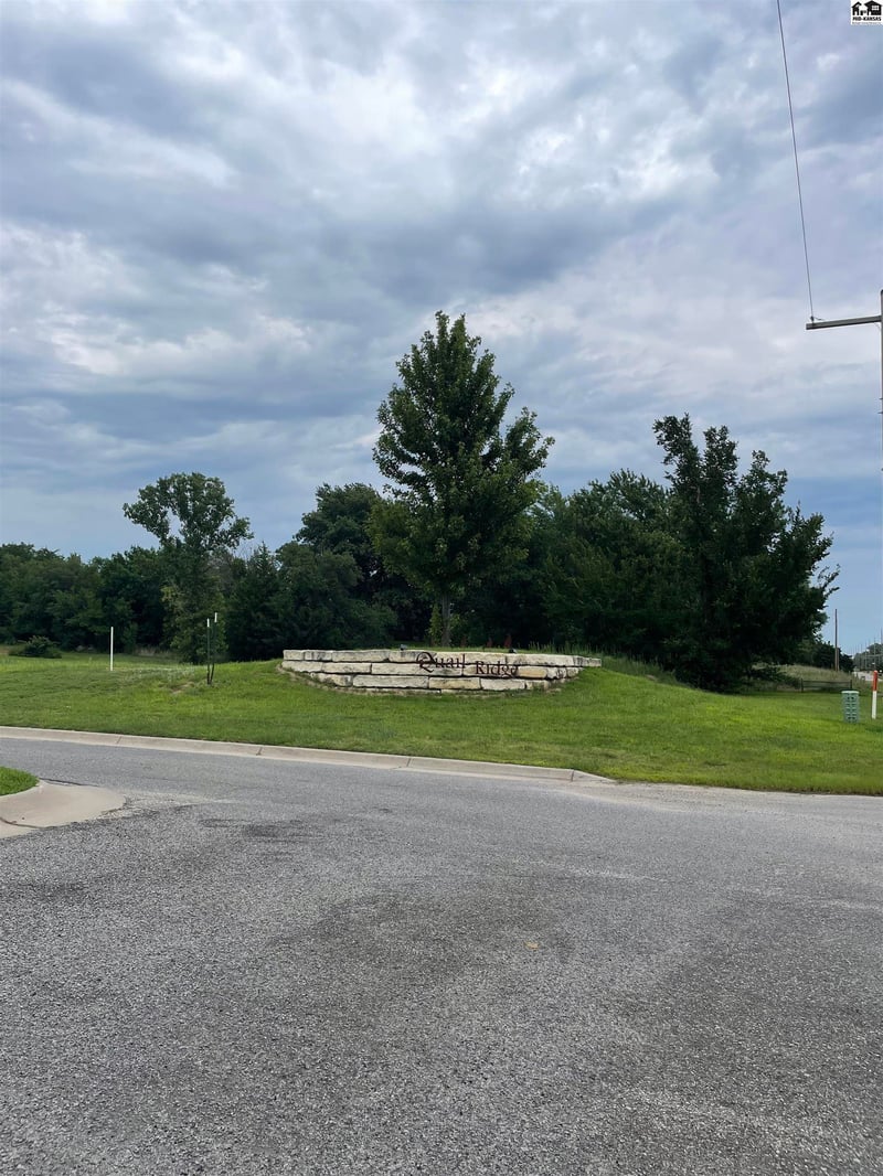 0000 Panorama Dr, Hutchinson, KS 67502