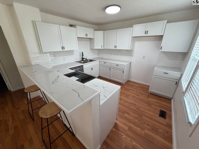 2101 Jackson St, Hutchinson, KS 67502