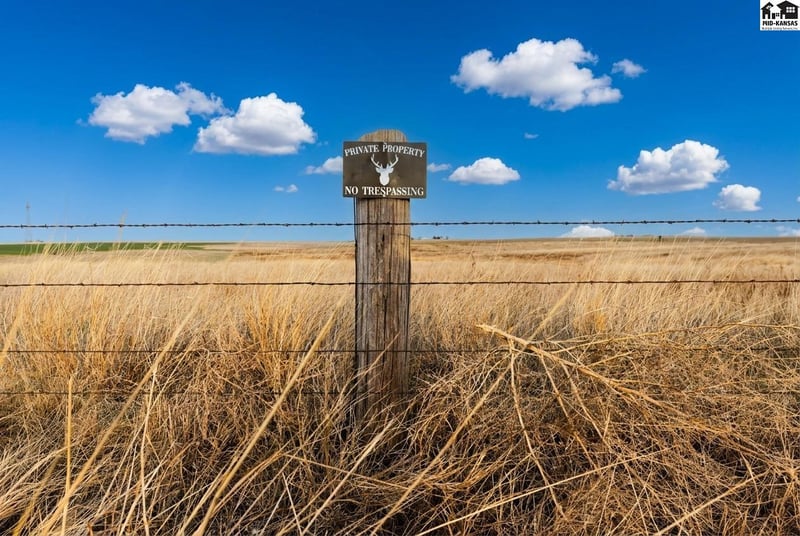 100 M Rd, Hanston, KS 67849