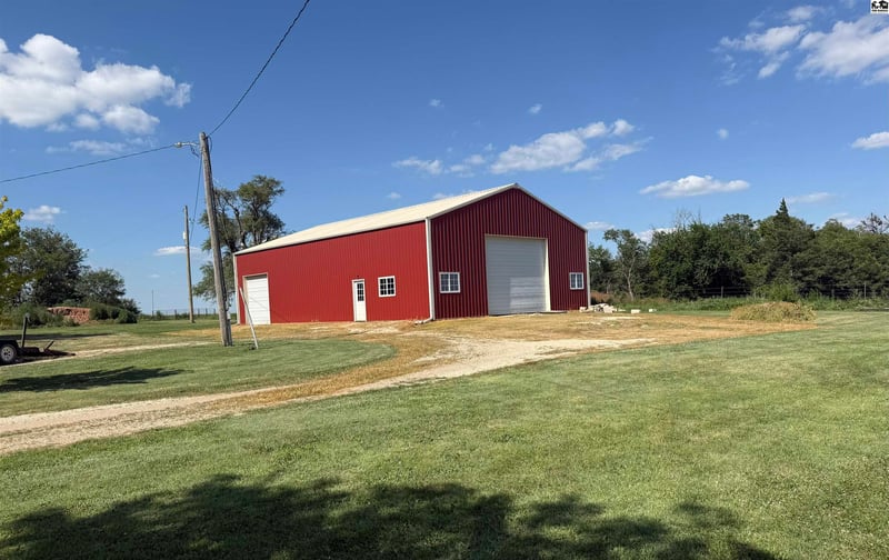 1284 5th Ave, Mcpherson, KS 67460