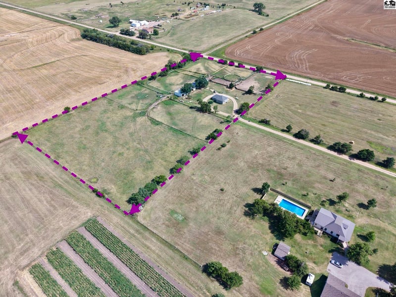 624 8th St, Bunker Hill, KS 67626