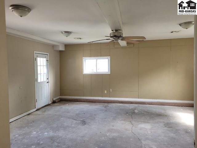 509 Normandy Rd, Mcpherson, KS 67460