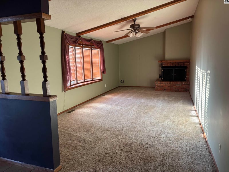 1400 Briarwood Ln, Mcpherson, KS 67460