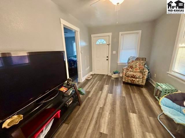 324 10th Ave, Hutchinson, KS 67501