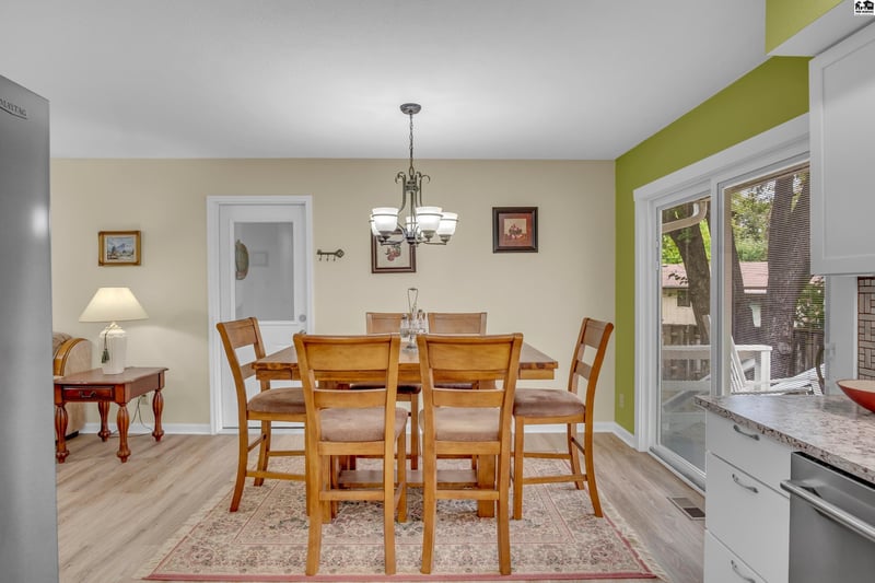 1402 Grimes St, Mcpherson, KS 67460