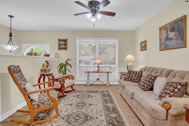 1402 Grimes St, Mcpherson, KS 67460