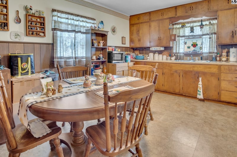 417 Elm St, Mcpherson, KS 67460-9764